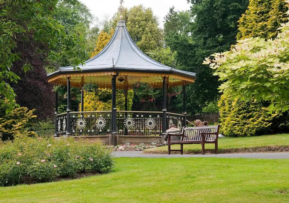 Victoria Garden