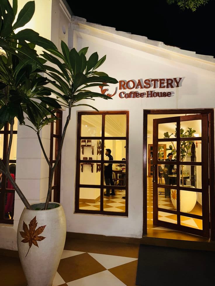Roastery Coffee House