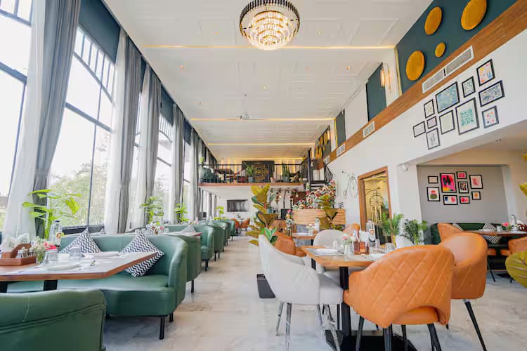 Oakaz Restaurant