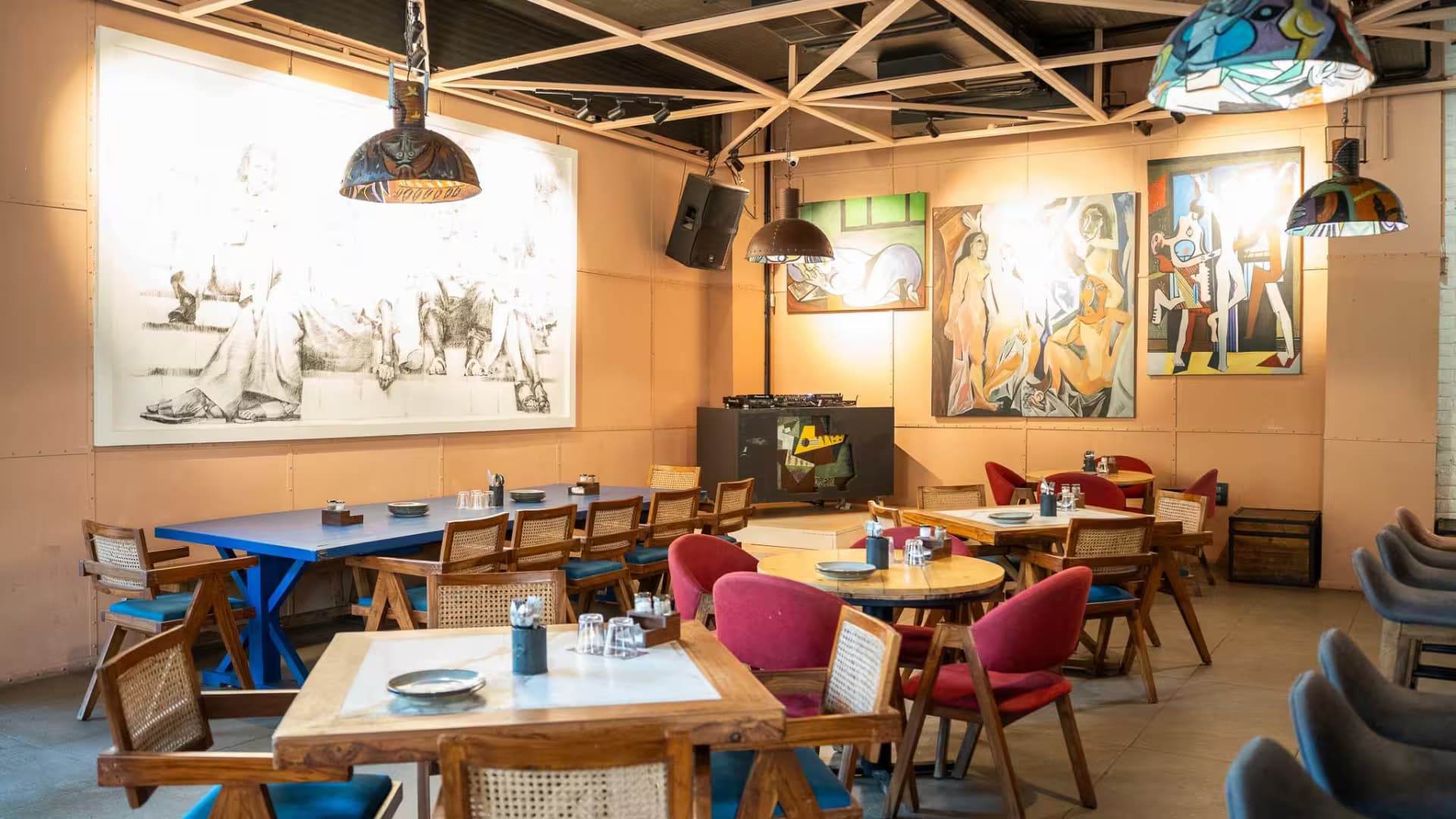 Pablo - The Art Cafe' & Lounge